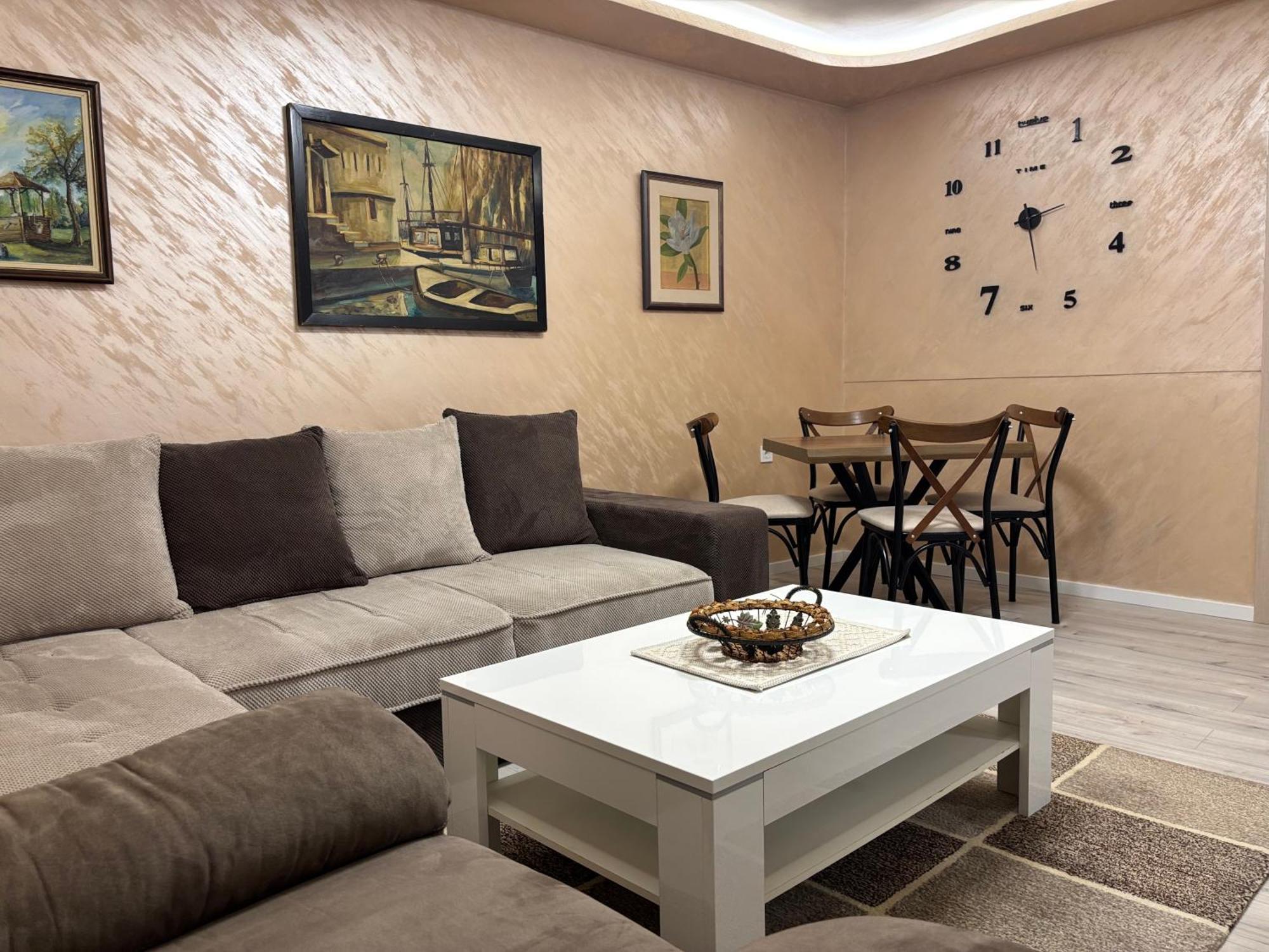 Max Apartments Podgorica Zewnętrze zdjęcie